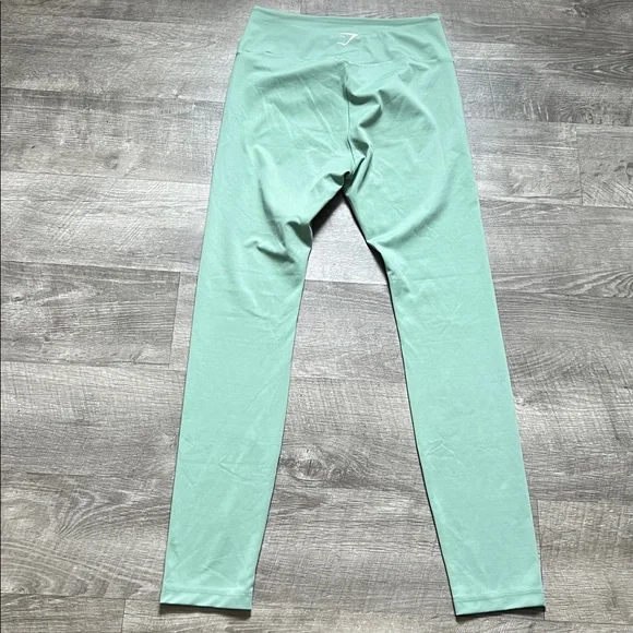 #276. Gymshark Training Leggings - Picture 3 of 16